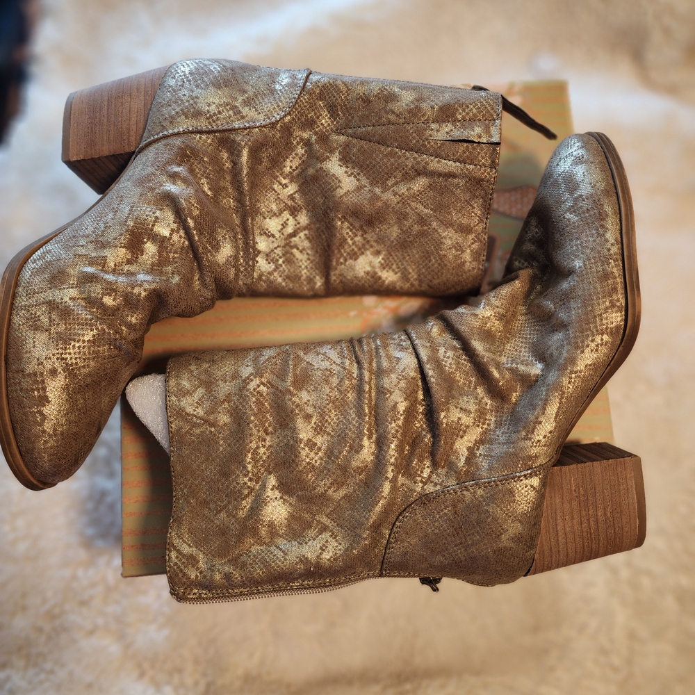 Very G Taupe Snake Boots
